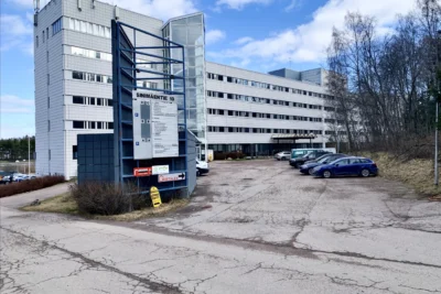 Sinimäentie 10