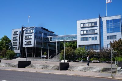Veistämönaukio 1-3
